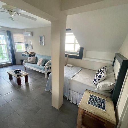 Scarlett Studios: Embassy-Friendly with Airport Transfer Bridgetown Exterior photo