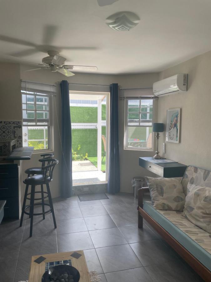 Scarlett Studios: Embassy-Friendly with Airport Transfer Bridgetown Exterior photo