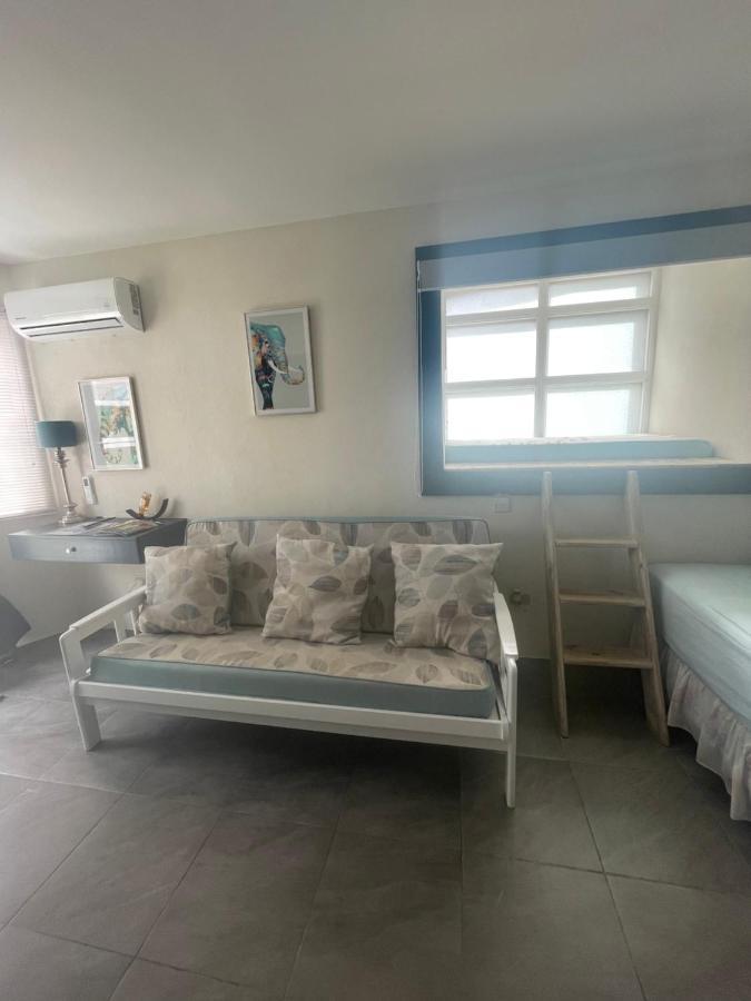 Scarlett Studios: Embassy-Friendly with Airport Transfer Bridgetown Exterior photo