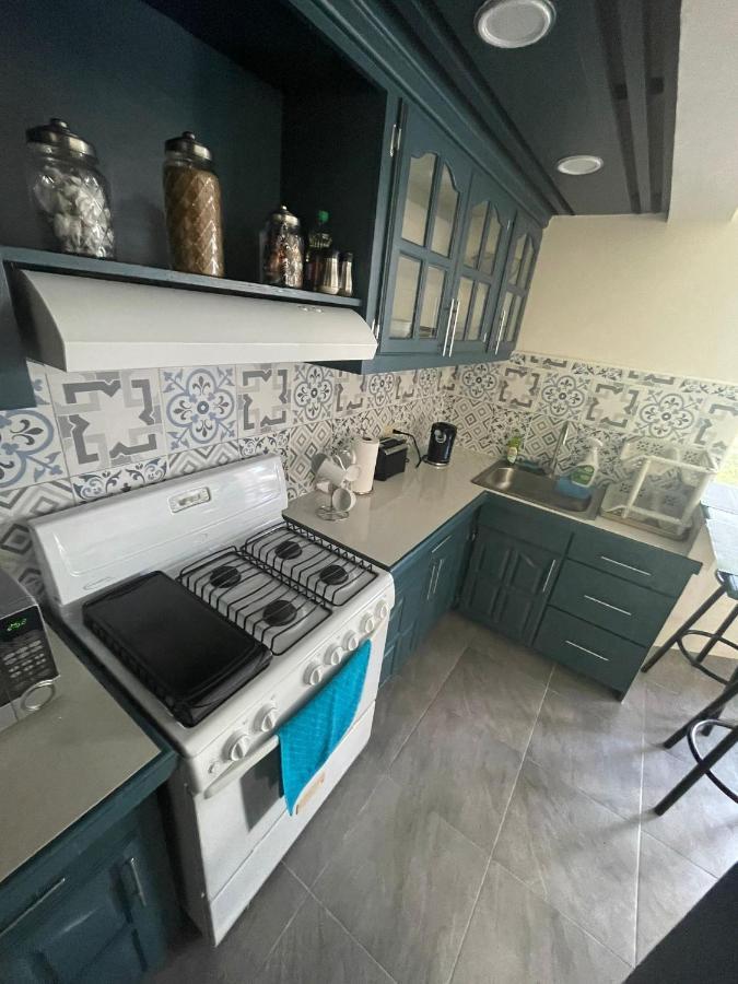 Scarlett Studios: Embassy-Friendly with Airport Transfer Bridgetown Exterior photo